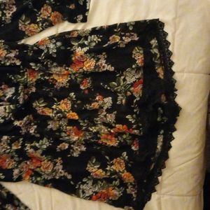 A forever 21 floral shorts/romper